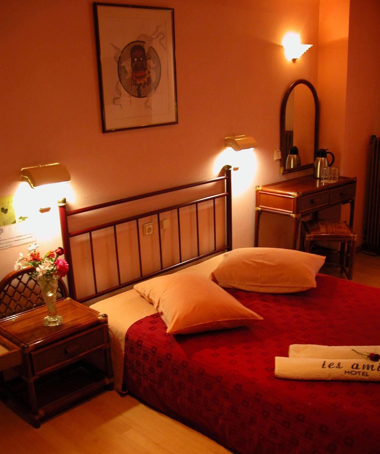 Hotel Les Amis Вари Экстерьер фото